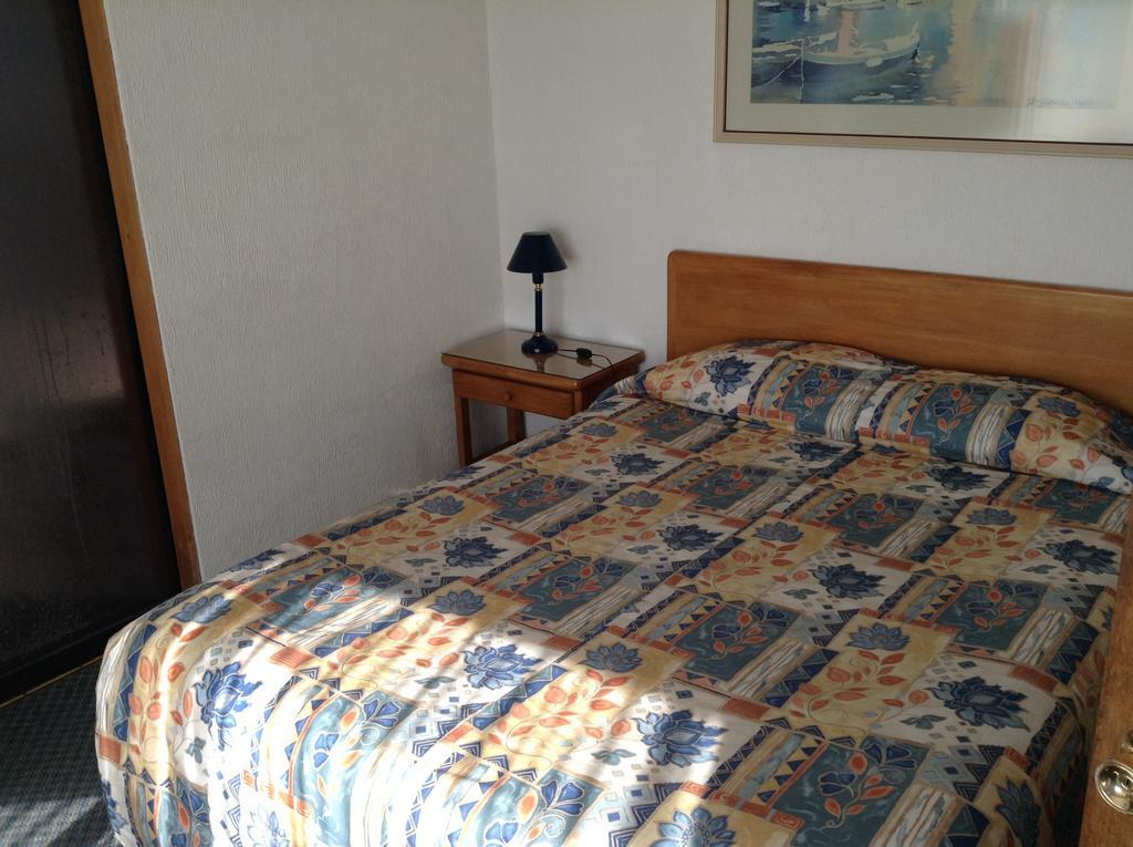 Hotel Alicante Chillán Habitación foto